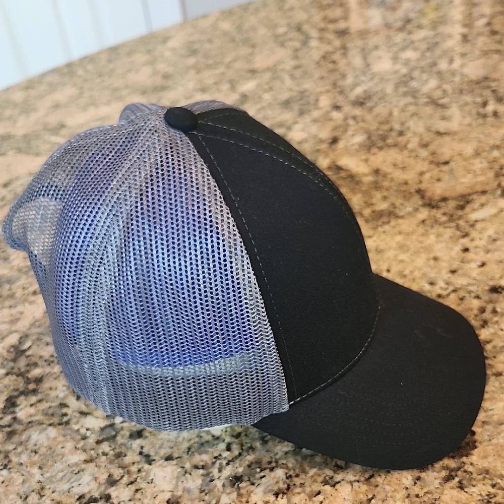 Mountain Dew Black and‎ Gray Cap